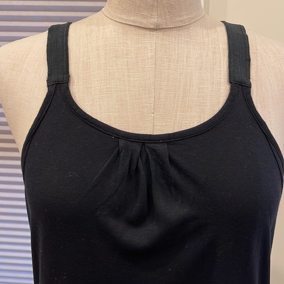 Hi Line Strappy Tank top - Picture 2 of 8